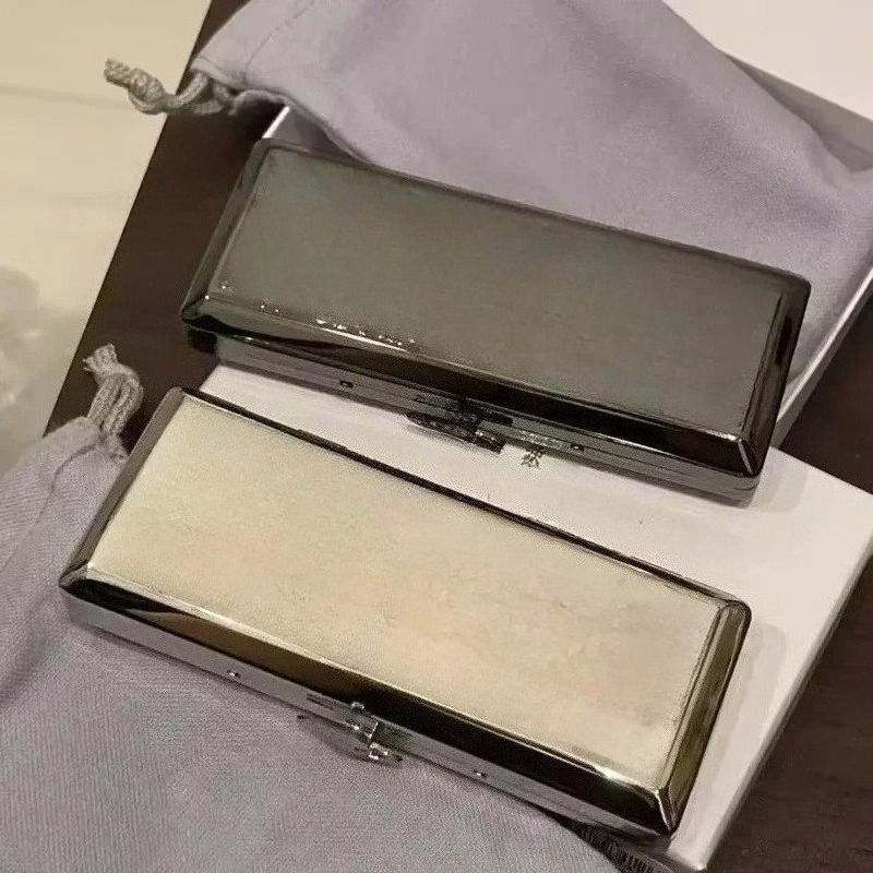 Men Accessories Gift Box - Portable Luxury Alloy Metal Cigarette Box
