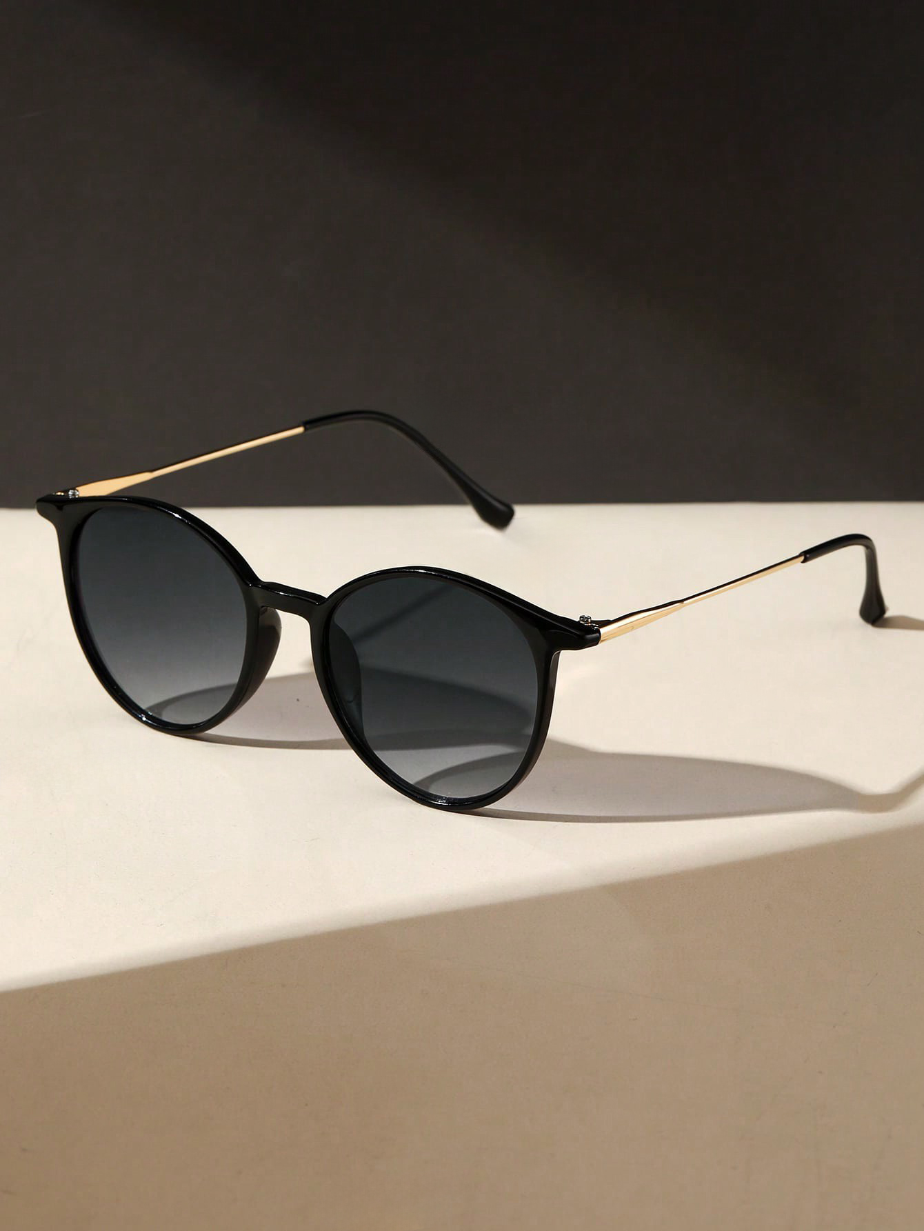 Men'S Accessories Glasses - 1PC Fashion Round Metal Women Sunglasses